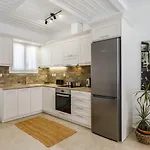 Skopelitian Relaxing House 스코펠로스 타운