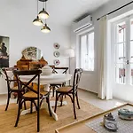 Skopelitian Relaxing House 스코펠로스 타운