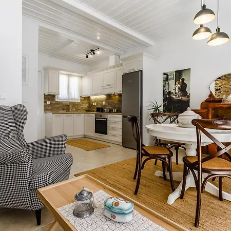 펜션 Skopelitian Relaxing House