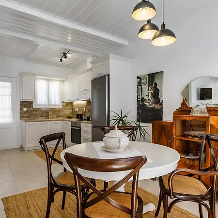 Skopelitian Relaxing House 스코펠로스 타운